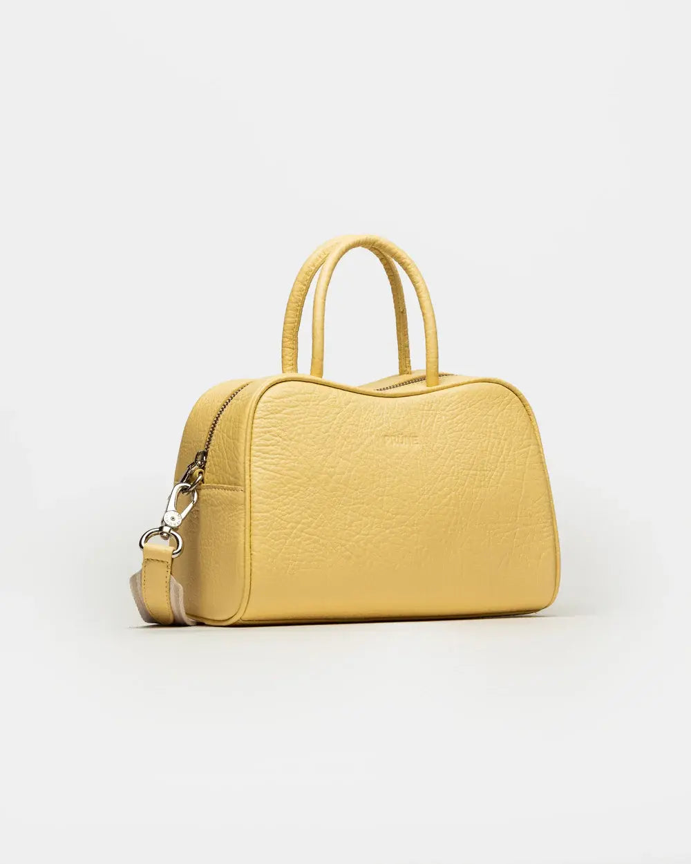 CARTERA DE MANO THE CLUB EN CUERO GRANEADO