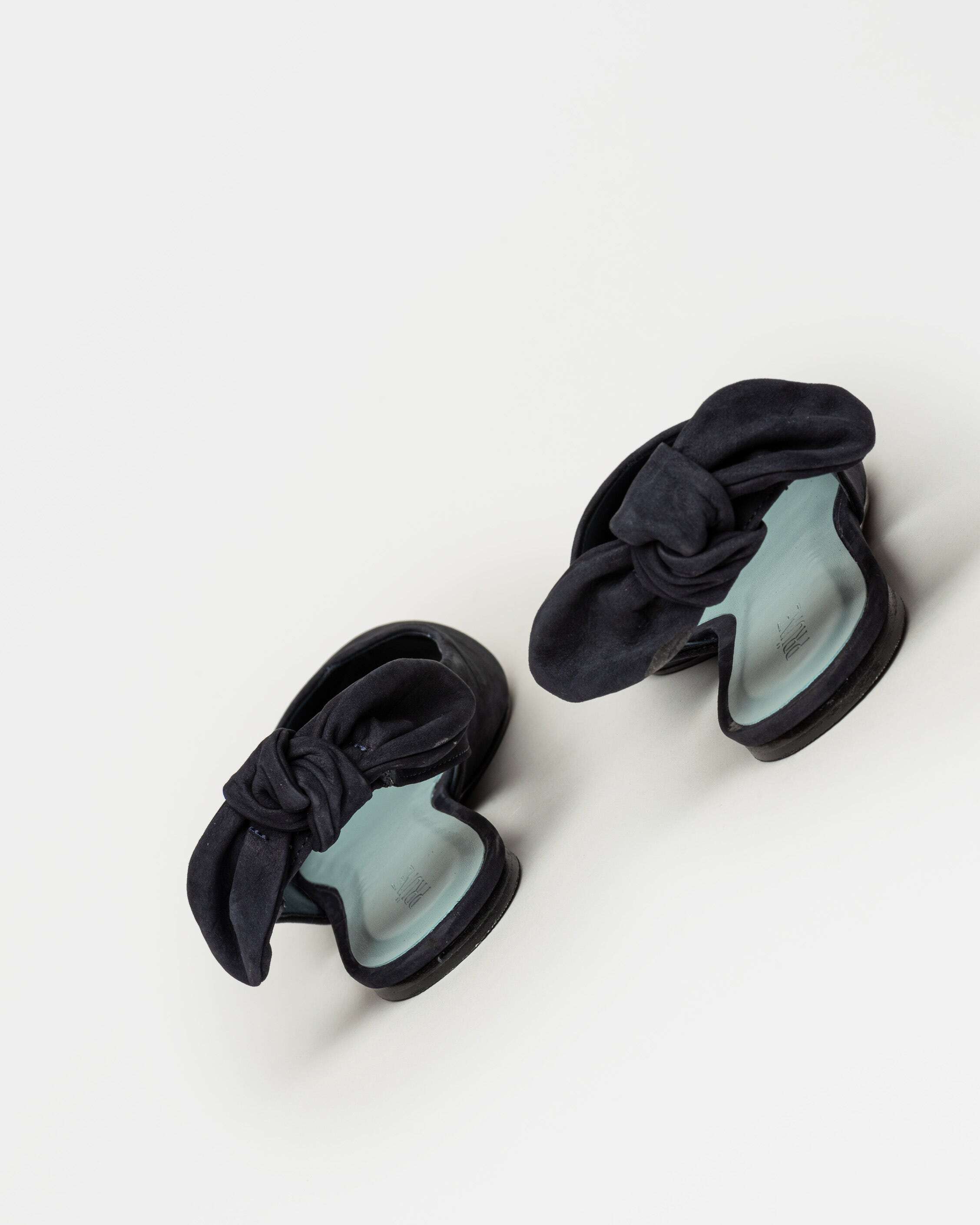 MULE CLAIRE EN CUERO NOBUK